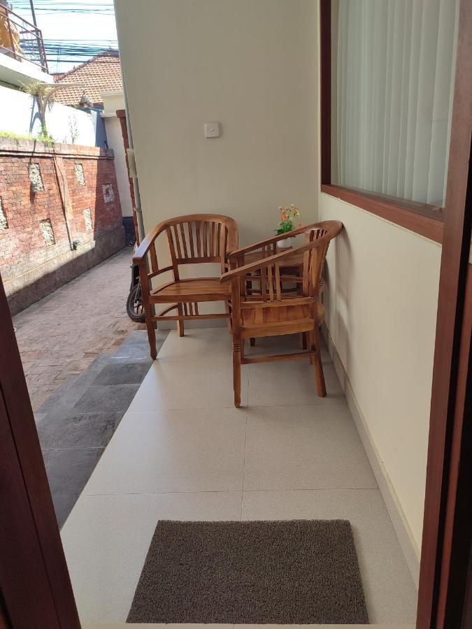 Kubu Di-Kayla'S Hotel Sanur  Exterior photo