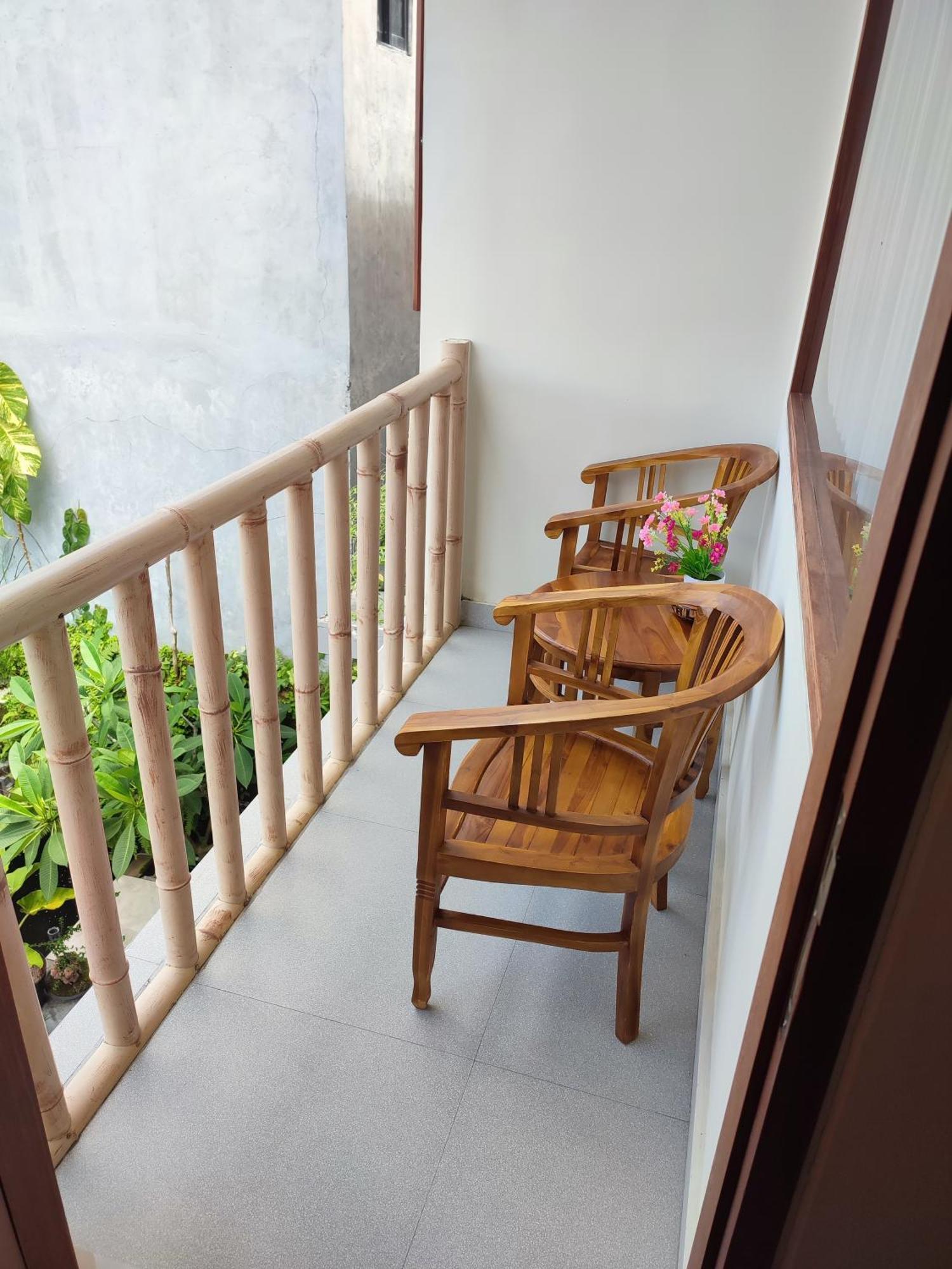 Kubu Di-Kayla'S Hotel Sanur  Exterior photo